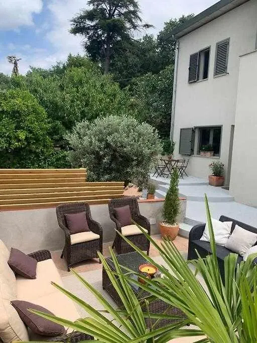 Villa Peralta Girona City W Above Ground Pool 0*,  Spagna